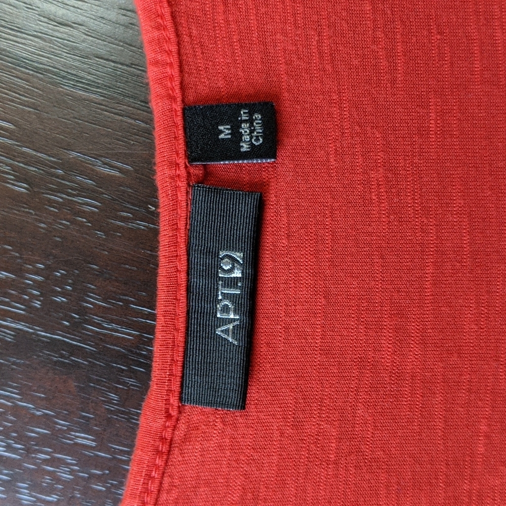 Sleeveless Top - Picture 5 of 5
